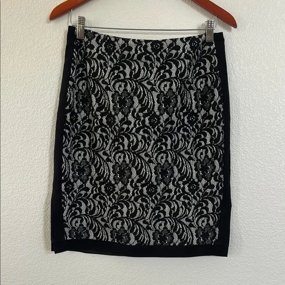 Worthington Black Lace Skirt - Picture 2 of 9